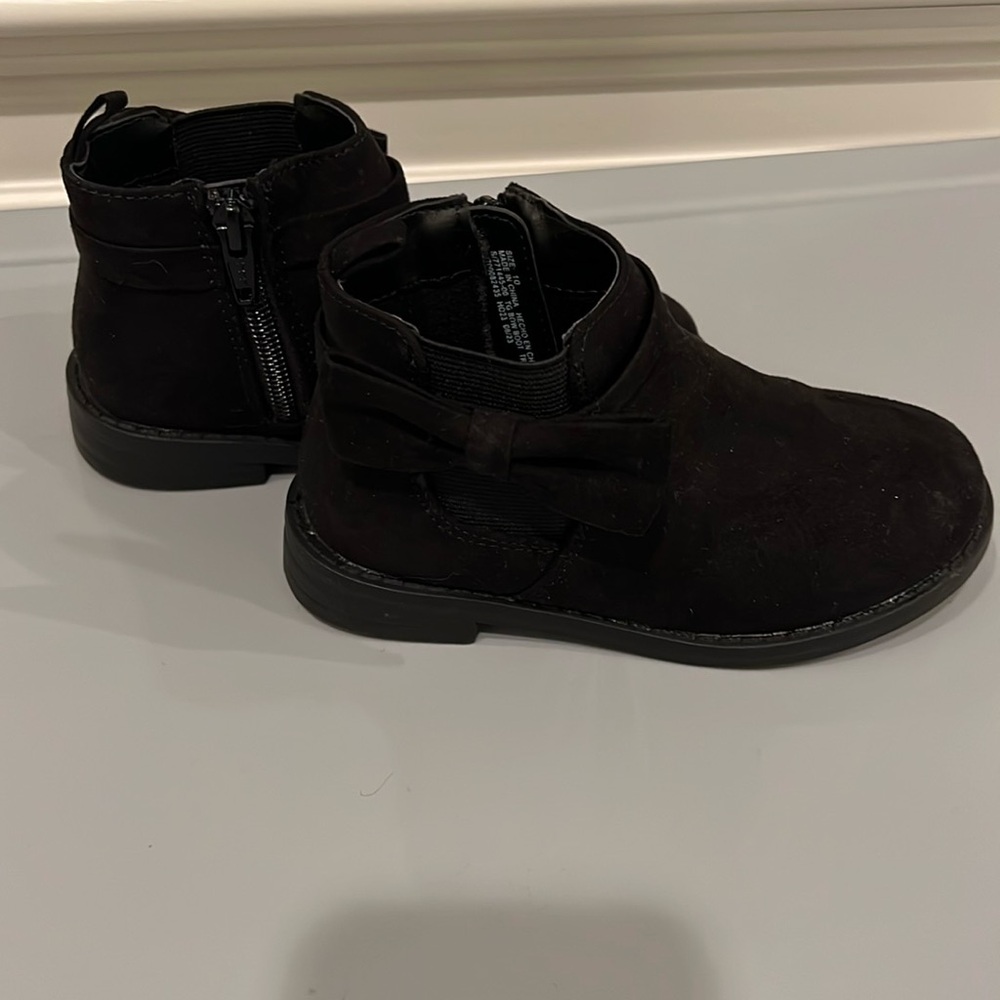 Gap girls black ankle boots with bow detail size 10